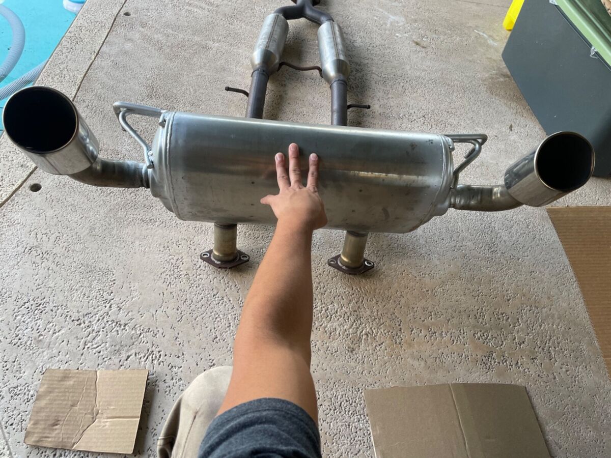 Nissan 370z 2016 Sport y pipe dual muffler oem exhaust | eBay Nissan 370z 2016 Sport y pipe dual muffler oem exhaust | eBay