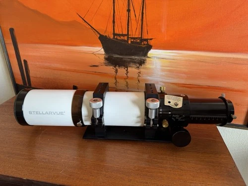 Stellarvue SV80ST2 Refractor Telescope with Feather Touch Focuser & Rings - product listing photo