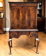 Mahogany Cocktail Cabinet / Drinks Cabinet