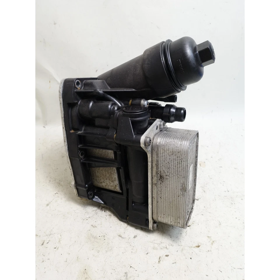 14-18 BMW F15 X5 35dX F10 535d N57 Diesel Oil Filter Housing with Coolers OEM — 第 2/4 张图片