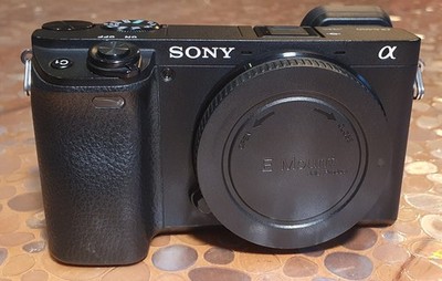 Sony Alpha a6400 24MP Digitalkamera - Schwarz (Nur Gehäuse)