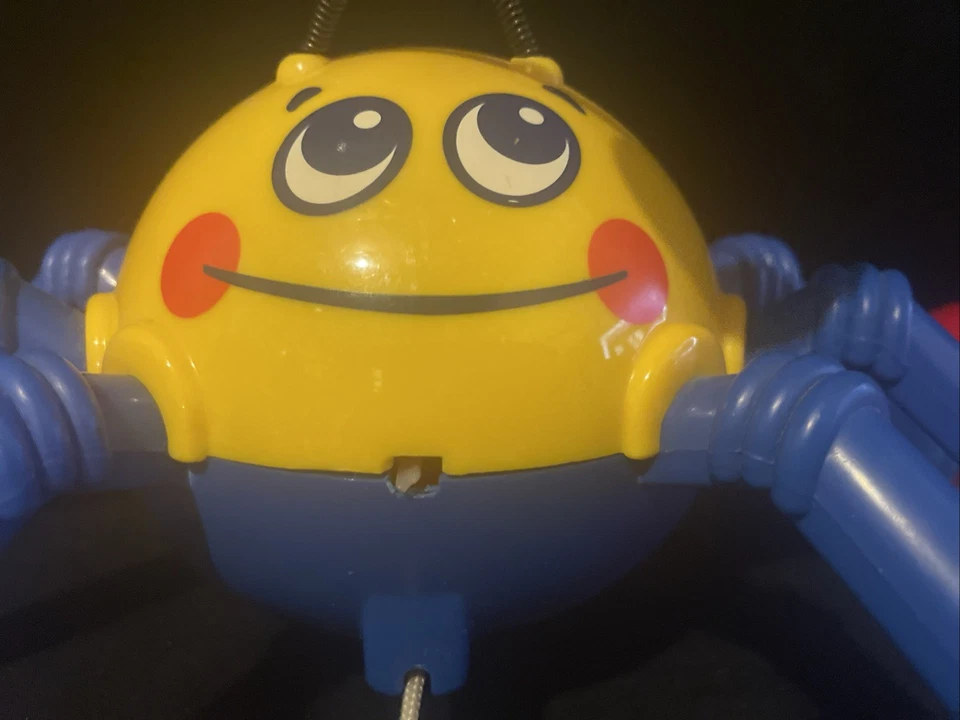 Vintage 1999 Tomy Pull Along Webster Spider - Image 4 of 4