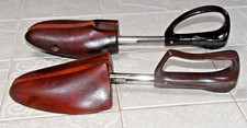 MEN  S VINTAGE ADJUSTABLE WOOD ROCHESTER SHOE COMPANY SHOE TREES
