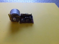 R 4100 Radiorecorder Motor mit Platine zum auslöten ,Motor läuft   RFT DDR