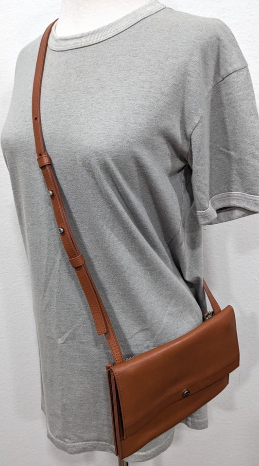 SHINOLA DETROIT 手风琴 斜挎包 皮革 BOURBON 包 钱包 美国制造 $450 VEUC — 第 2/4 张图片