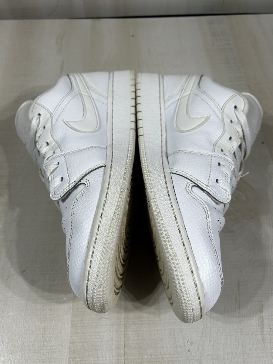 Size 7 - Jordan 1 Low Triple White 2020 Men's 7 Women's 8.5