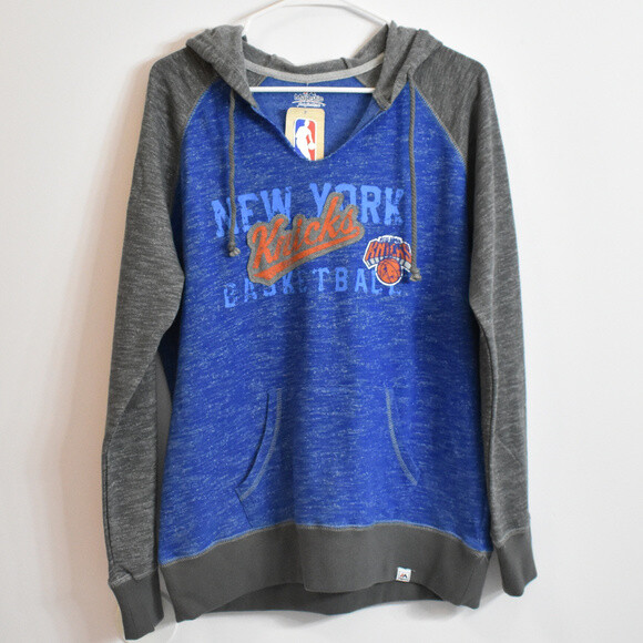 New York Knicks Basketball Women's Hoodie Pullover Sweater size L Large