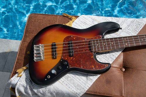 ULTRA RARE - 5 String Fender JB-62 - Jazz Bass -"Order Made" Crafted in Japan