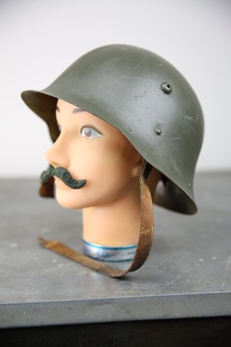 WWII WW2 Military Issue Bulgarian M 1936 Military Steel Pot Helmet leather strap