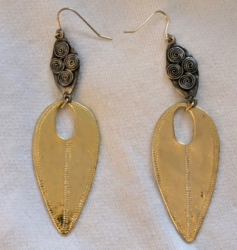 DEVON LEIGH 18K Gold Plated Hammered Gun Metal Dangle Drop Earrings