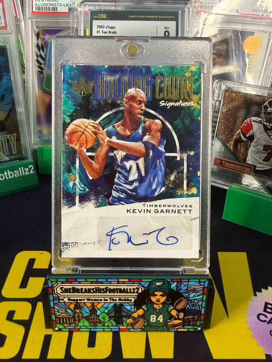 Kevin Garnett Autographed Basketball NBA Trading Cards
