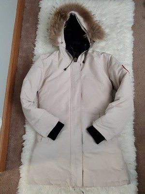 Canada Goose Arctic Program Womens Fur Hooded Parka Coat Size M