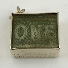 Vintage 1974 9ct Gold One Pound £1 Note   In...