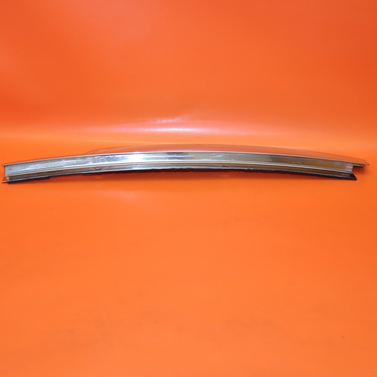 ROLLS ROYCE PHANTOM DOOR COVER B COLUMN RIGHT PASSENGER FRONT 2018-2023 7413632