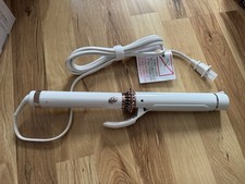 T3 Micro Twirl 1 1/4  Curling Iron 73560 - New without Box