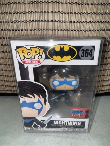 Funko Pop! Vinyl: DC Universe Nightwing #364 2020 Fall Con Figure W/Protector