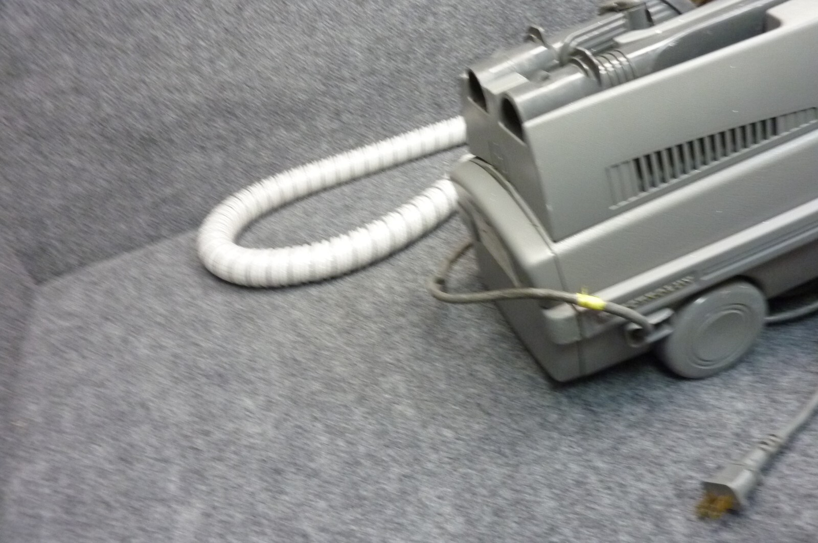 Genuine Electrolux Epic 6500 SR Canister Vacuum Cleaner C102D VTG eBay