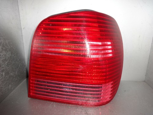 VW Polo 6N2 1,0 Rücklicht Rückleuchte Licht Leuchte HR Hella 6N0945257B