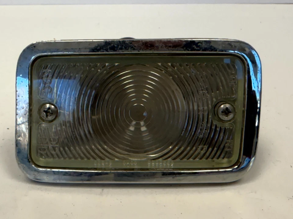 Dodge Monaco 880 Polara 1965 lado derecho luz de respaldo lámpara 2483304 nuevo en stock Foto 3 de 4