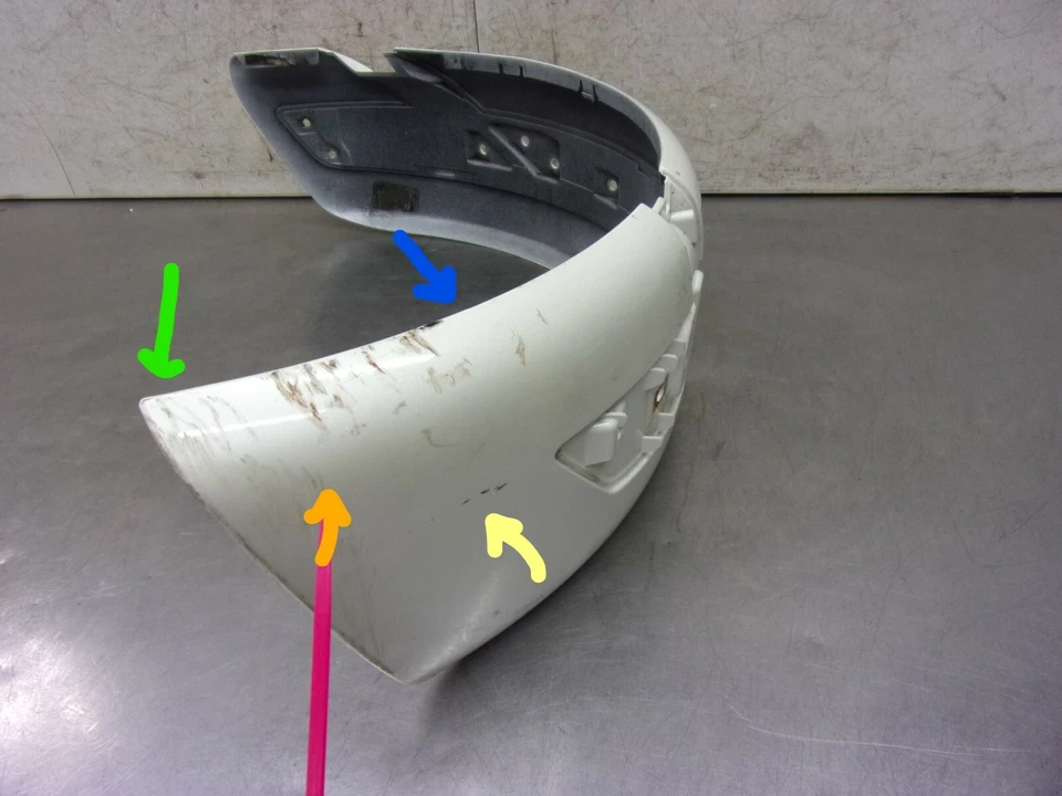 A CAN AM SPYDER ST LIMITED SM5 2013 459 OEM FRONT FENDER RIGHT WHEEL - Image 2 of 4