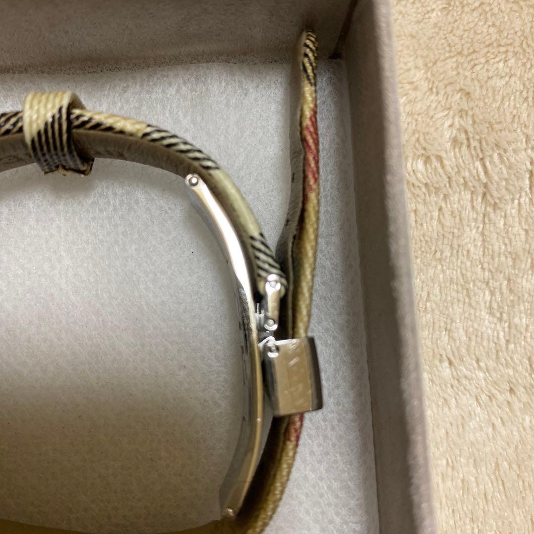 Burberry Watch Rectangular Case White Dial Ladies… - image 6