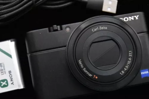 Sony Cyber-Shot DSC-RX100 20.2MP Compact Digital Camera - Bild 6 von 6