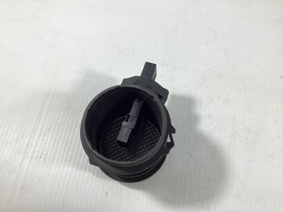 Sensor medidor de flujo de aire másico Mercedes-Benz R500 E500 MAF 2002-2007 0280217810 OEM. Foto 4 de 4