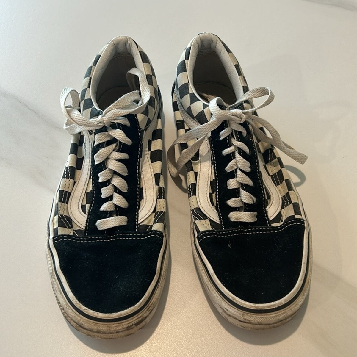Vans Old Skool Checkered Black/White Low Skate Shoes Unisex