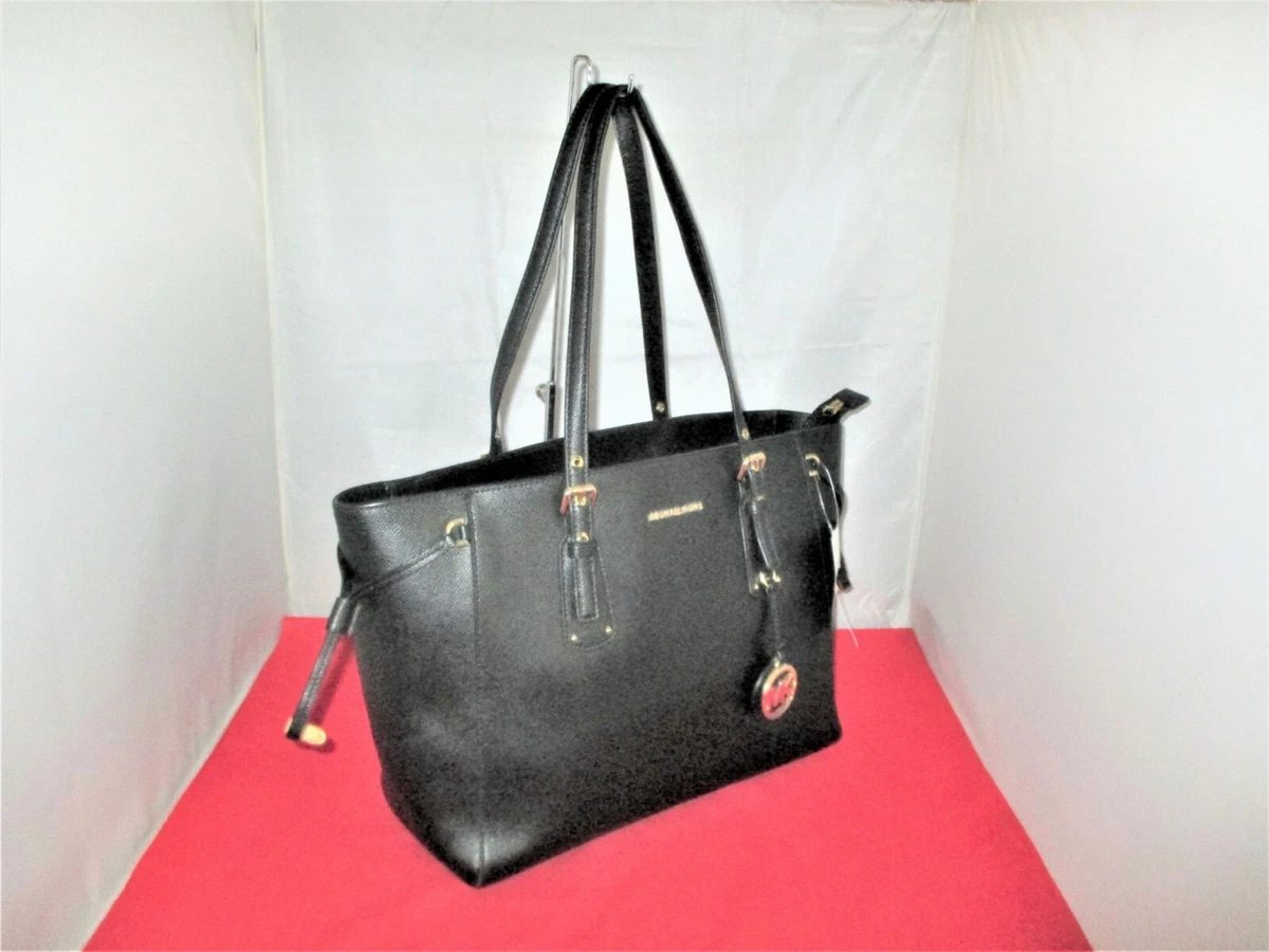 Voyager Medium Crossgrain Leather Tote Bag