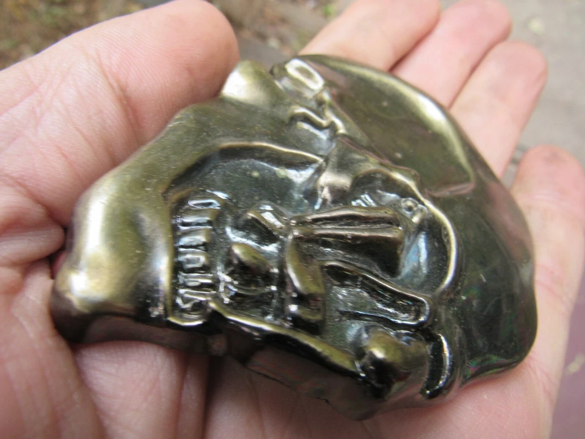 Weird belt buckles deals