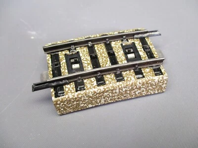 LQ492 MARKLIN 5102 Train Ho 1/87 1 rail courbe avec ballast R 360mm 7° 30' - Photo 1/3