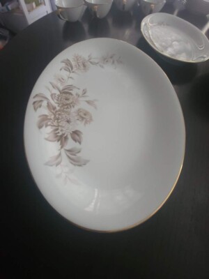 NORITAKE LASALLE CHINA 8 pc PLACE.