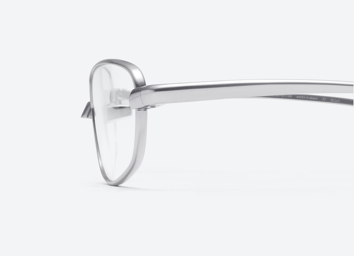 Gentle Monster Riff 02 Glasses 2025 Bold Silver Frame Clear Blue