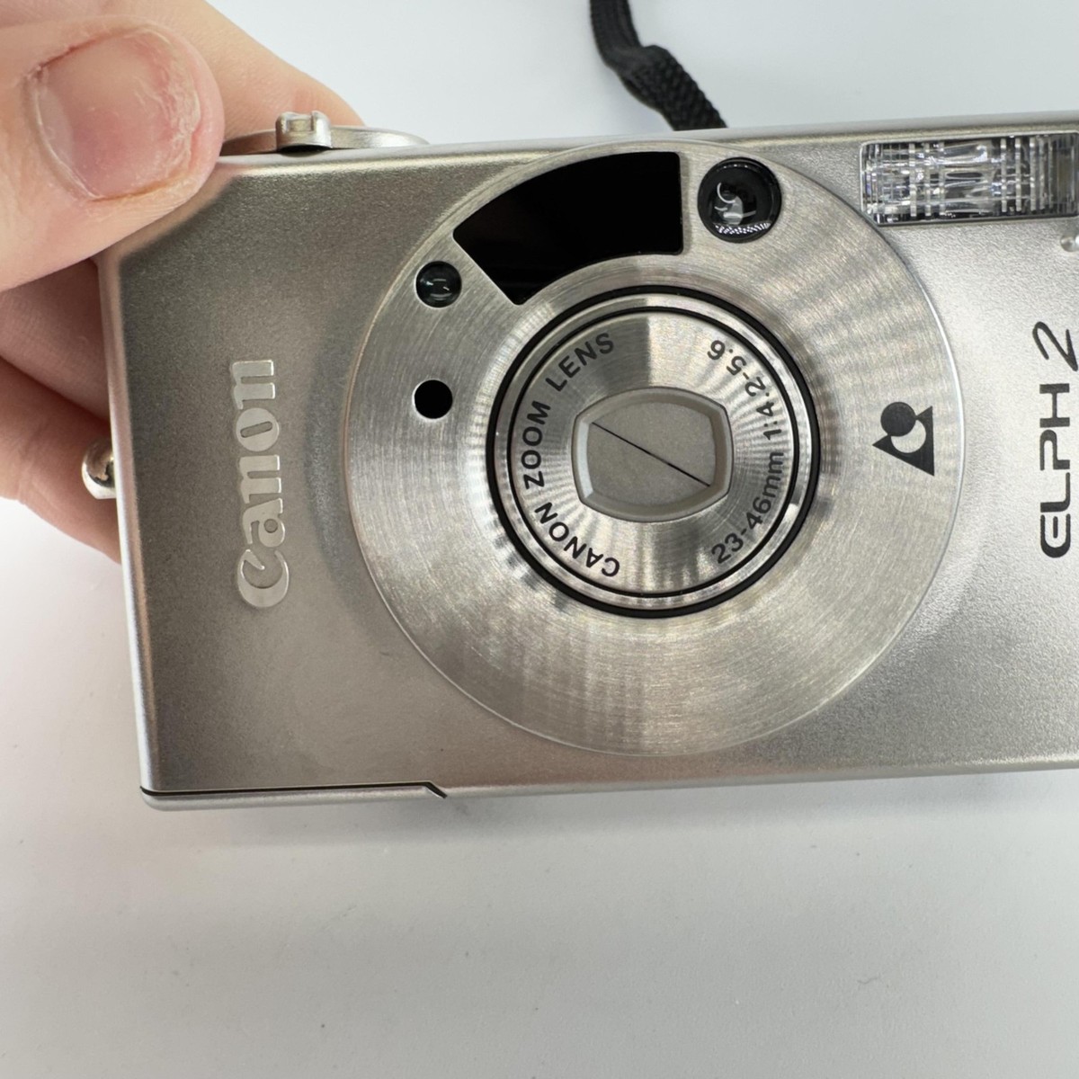Vintage Canon ELPH 2 Camera 35mm Film Point Shoot Zoom Lens Flash