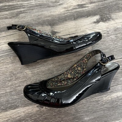American Eagle Youth Girls' Black Patent Wedge Heel sandal Dress Shoes size 5