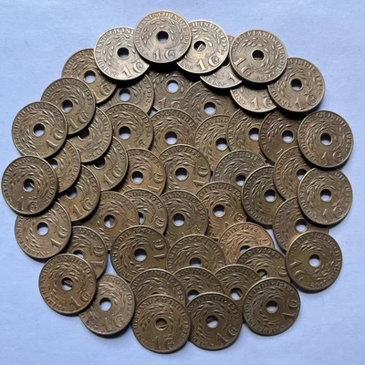 Bulk lot of 50 Pcs Netherlands East Indies - 1 Cent 1942 Dutch colonial era - Image 1 of 4