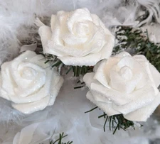 Shabby Chic Victorian 3 White Rose Glass Glitter Clip Christmas Tree Ornaments