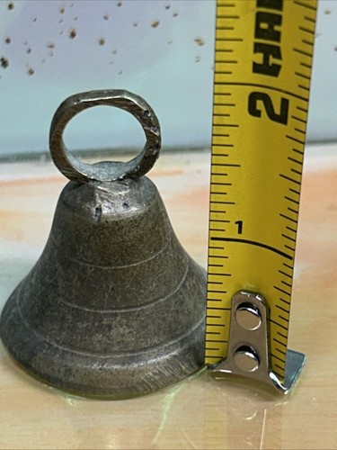 Vintage Brass Handcrafted Fine Quality Small Unique Goat Bell - Farm Decorate - 第 2/4 張圖片