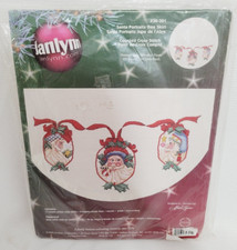 New Janlynn Round Cross Stitch Santa Portraits Tree Skirt Alma Lynne NOS HTF