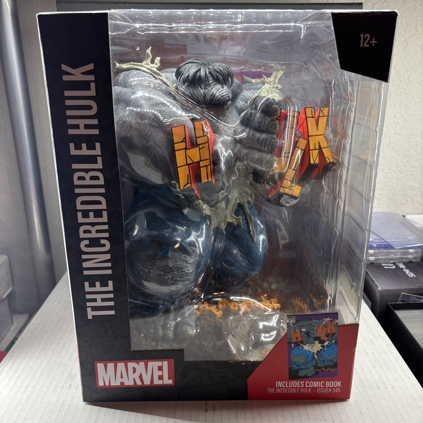 McFarlane Marvel The Incredible Hulk 1:6 Posed Figure Scene With Comic #345 NEW