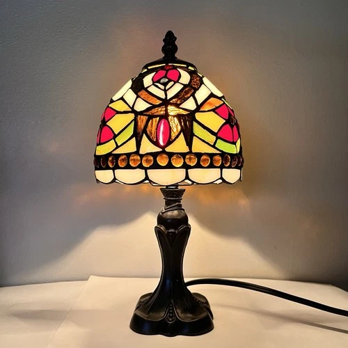 VTG Tiffany Style Stained Glass Table Lamp Portable Multicolor 11.5”