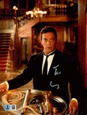 Tim Curry Autographed/Signed Clue The Movie 8x10 Photo Beckett 54824
