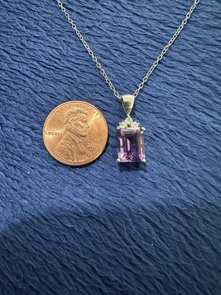 Collar Tara Vanessa Plata de Ley 925 Amatista Circonita Cúbica, 18 pulgadas de Largo Foto 3 de 4