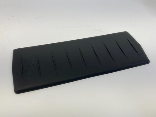 2002-2007 Saturn Vue Center Console Rubber Mat Liner Insert OEM - Picture 5 of 7