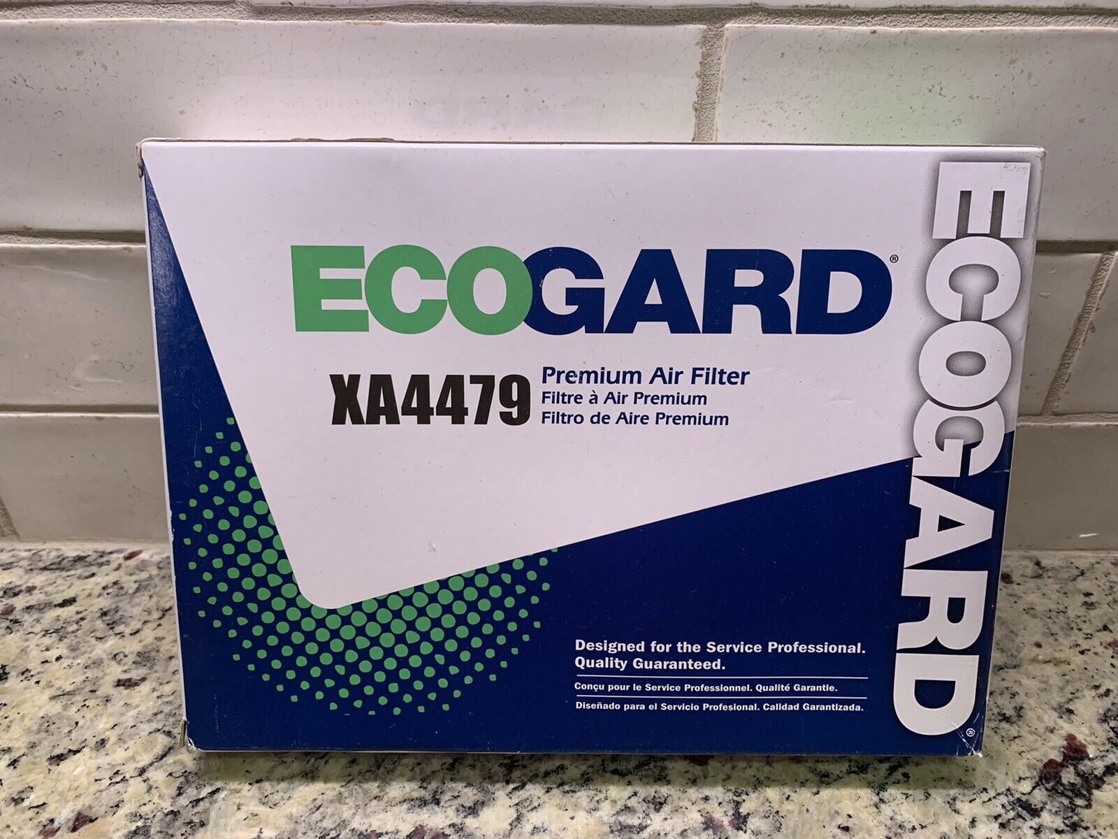 NEW EcoGard XA4479 Premium Engine Air Filter CHAMP AF1096 FRAM CA6479 WIX 46153