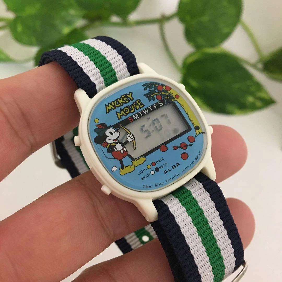 Alba digital outlet watch
