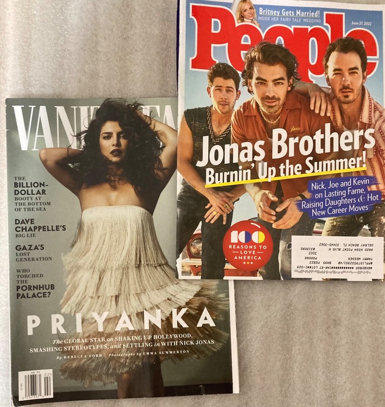 Jonas Bros & fam-Priyanka/Vanity Fair People magazines