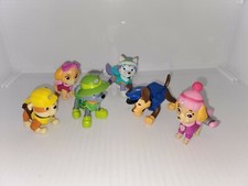 Paw Patrol Figures Lot of 6 Pups 2".