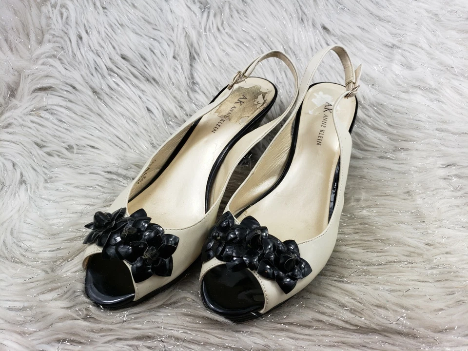 Zapatos de tacón ANNE KLEIN Eccense flores talla 9,5 M Foto 2 de 4