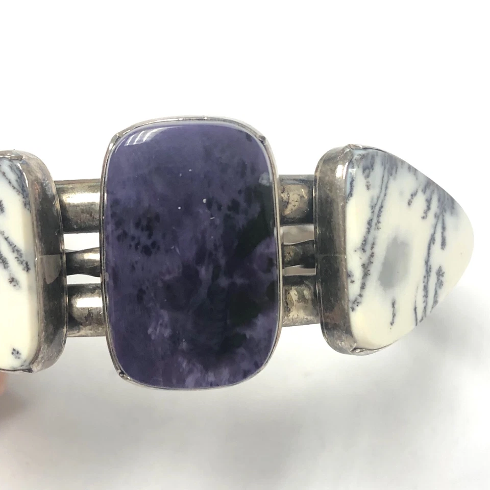Brazalete hecho a mano de 5 piedras Sugilite y magnasita blanca Foto 4 de 4